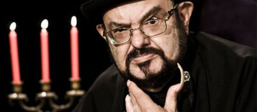 Al&eacute;m de Z&eacute; do Caix&atilde;o, outras celebridades morreram em 2020. (Arquivo Blasting News)