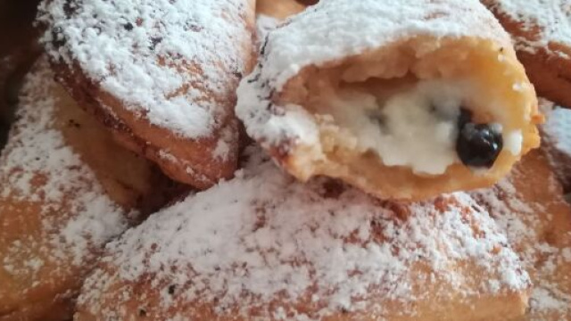 La prova del cuoco, cassatelle di ricotta e tortino con cuore d'uovo e asparagi