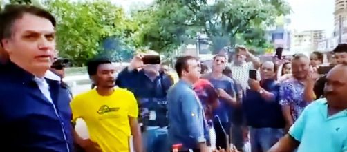 Facebook publica&ccedil;&atilde;o de Bolsonaro fazendo passeio em Bras&iacute;lia. (Arquivo Blasting News)