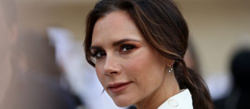Victoria Beckham lanza su primer producto para la piel - harpersbazaar.com