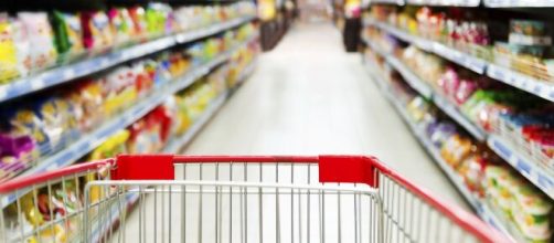 Coronav&iacute;rus: Cuidados com compras de supermercados para evitar contamina&ccedil;&atilde;o. (Arquivo Blasting news)