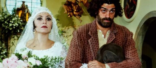 Catarina era interpretada pela atriz Adriana Esteves. (Reprodu&ccedil;&atilde;o/TV Globo)