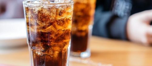 Apesar de saborosos, os refrigerantes s&atilde;o danosos &agrave; sa&uacute;de. (Arquivo Blasting News)