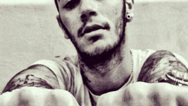 Emis Killa: 'Sta gente non &egrave; idonea, un Paese fantastico gestito come l'oratorio'