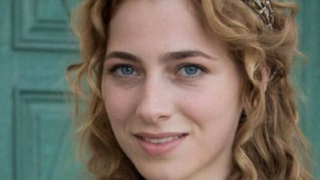 Il Paradiso delle Signore, puntata marted&igrave; 21/04: Roberta rassicurata dalla docente Lidia