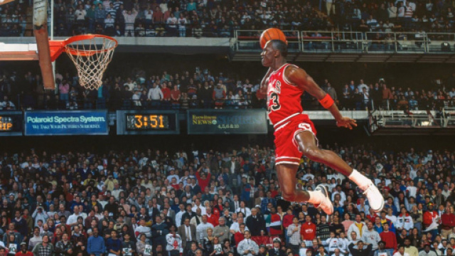 WATCH: 1988 NBA Slam Dunk - benchwarmers.ie