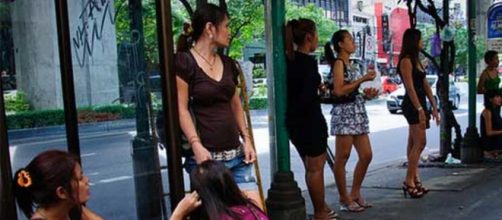 Las prostitutas son un sector que vive en completa indefensi&oacute;n