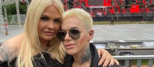 Monique Evans relata primeira rela&ccedil;&atilde;o com mulher (Instagram/@moniqueevansreal)