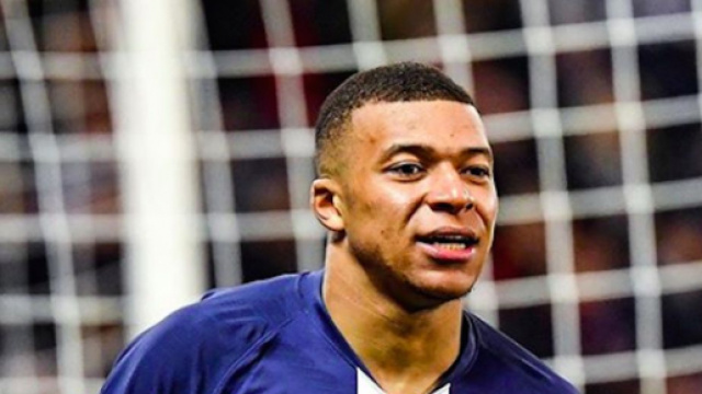 Kylian Mbapp&eacute;: Les 6 raisons pour lesquelles il devrait rejoindre Liverpool. Credit : Instagram/PSG