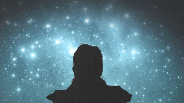 Previsioni zodiacali del 15 aprile: soddisfazioni per l'Ariete, Leone indipendente