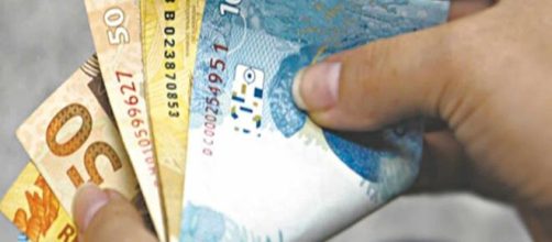 Governo anuncia que quem se cadastraram no site ou aplicativo dever&aacute; ser pagos nesta quinta-feira (16). (Arquivo Blasting News)