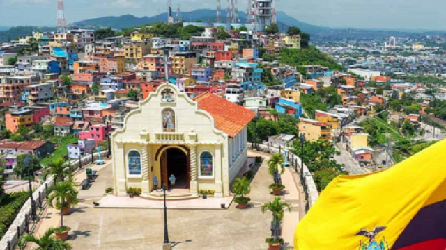 Guayaquil, le vittime del coronavirus in bare di cartone.