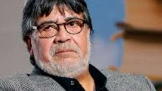 Morto lo scrittore Luis Sep&ugrave;lveda per coronavirus.