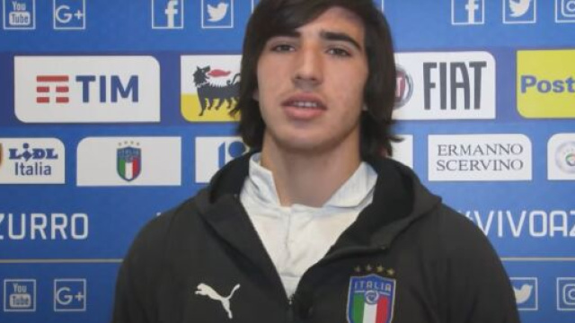 Sandro Tonali e Federico Chiesa potrebbero essere le prossime stelle della Juventus.