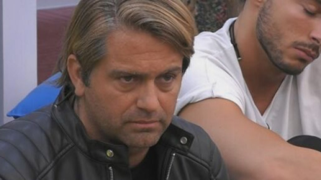 Patrick, ex GF Vip, su Antonella Elia: 'La psicologa mi ha detto che non sta bene'.