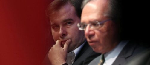 Paulo Guedes e Rodrigo Maia: a rela&ccedil;&atilde;o estremeceu. (Arquivo Blasting News)