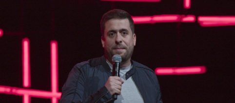 Estreia na Netflix 'Maurício Meirelles: Levando o Caos'