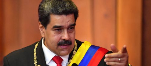 Bolsonaro &eacute; chamado de ''coronaloco'' por Nicol&aacute;s Maduro. (Arquivo Blasting News)