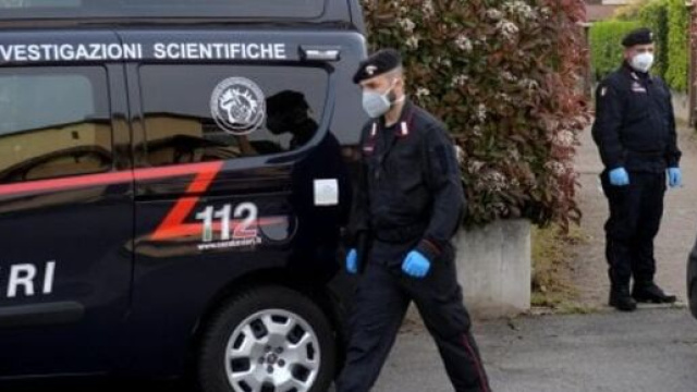 Una pattuglia dei carabinieri.