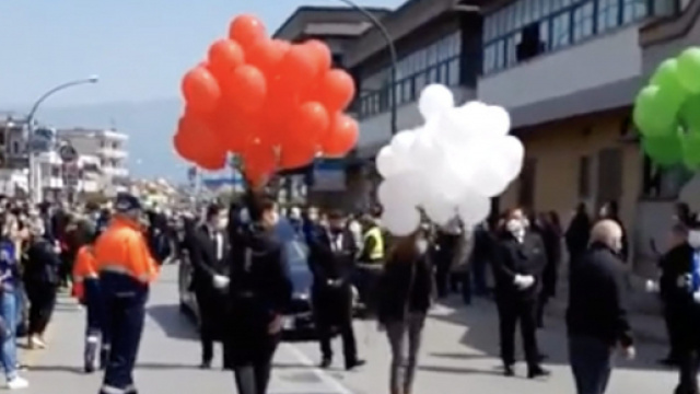Saviano diventa zona rossa dopo i funerali del sindaco Carmine Sommese