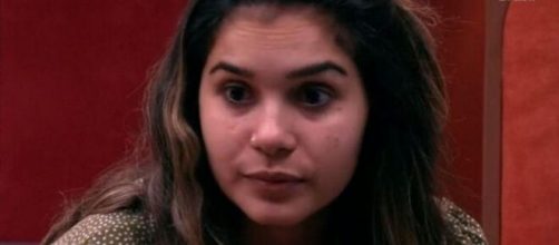 Gizelly entrega atitude de Ivy para Manu. (Reprodu&ccedil;&atilde;o/TV Globo)