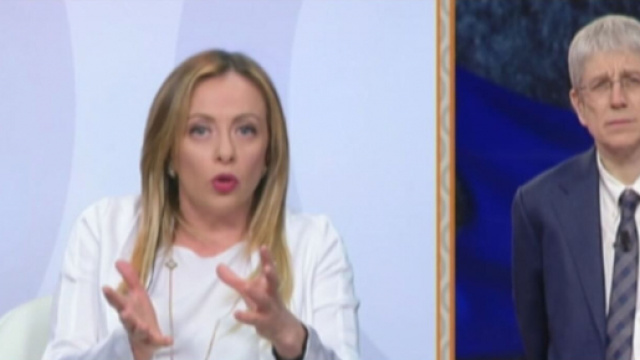 Giorgia Meloni ospite di Fuori dal coro
