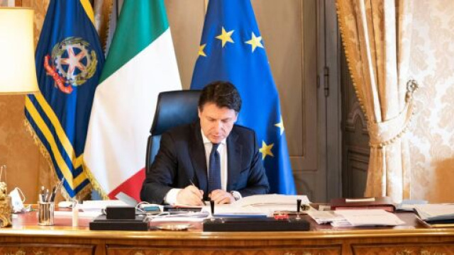 Giuseppe Conte annuncia che vorrebbe comunicare il piano per la Fase 2 prima della fine di questa settimana.