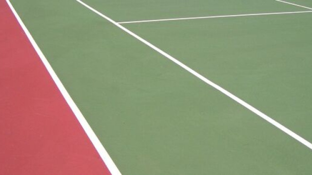 Nove regole per provare a ripartire col tennis nei circoli.