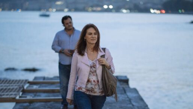 Vivi e lascia vivere stasera in prima serata su Rai 1: Elena Sofia Ricci &egrave; Laura Ruggero.