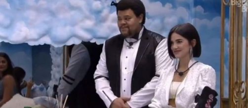 Babu Santana e Manu Gavassi ficaram amigos no "BBB20", e suas torcidas se uniram para eliminar Mari Gonzalez. (Reprodu&ccedil;&atilde;o/TV Globo)