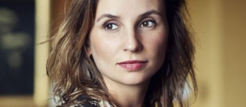 La cineasta brasilera Petra Costa est&aacute; haciendo su pr&oacute;ximo documental colaborativo 'Dystopia'.