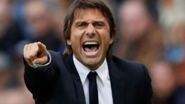 Antonio Conte, il tecnico dell'Inter apprezzerebbe l'acquisto di Arthur del Barcellona.
