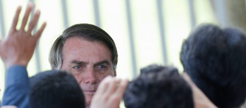 Bolsonaro corrige informa&ccedil;&atilde;o sobre pagamento de aux&iacute;lio. (Arquivo Blasting News)