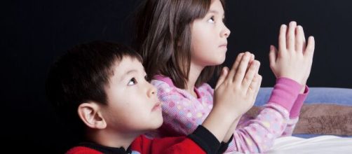 Polic&iacute;a de Huelva decide homenajear a los ni&ntilde;os afectados por el confinamiento