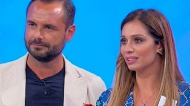 Uomini e Donne, Pamela Barretta potrebbe essere di nuovo in crisi con Enzo Capo.