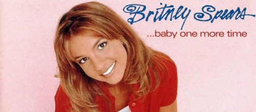 Britney Spears teve sucesso no ano 2000. (Reprodu&ccedil;&atilde;o/Facebook Oficial Britney Spears)