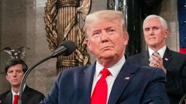 Donald Trump d&eacute;crit ses propos sur le d&eacute;sinfectant comme 'sarcastiques'. Credit: Instagram/realdonaldtrump