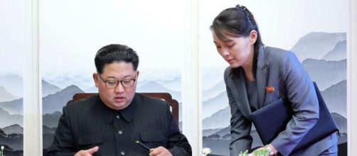 Su joven hermana podr&iacute;a suceder a Kim Jong-un si muere