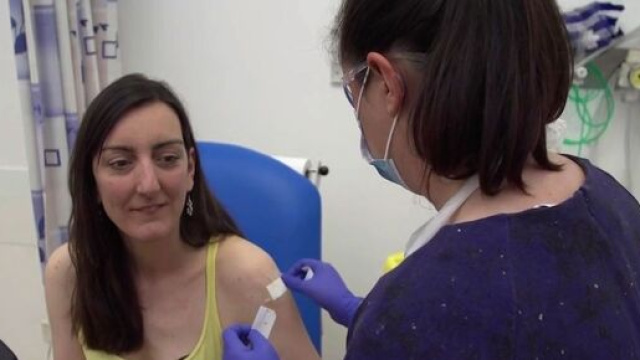 La bufala sulla morte di Elisa Granato, scienziata italiana, prima volontaria per il vaccino anticoronavirus.