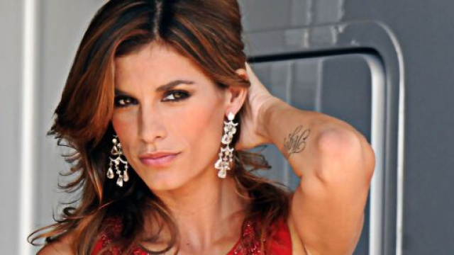 Tagli capelli lunghi per l'estate 2020: l'effetto wavy e realizzare la piega a casa.