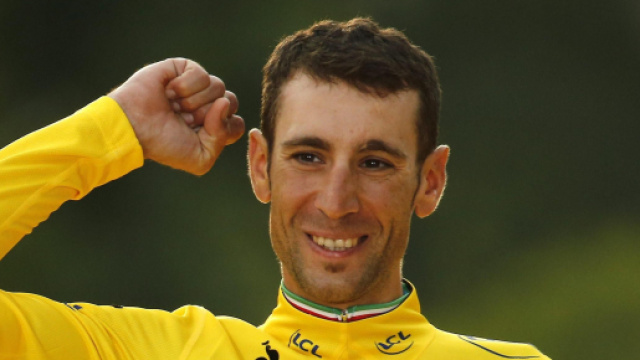Vincenzo Nibali in maglia gialla al Tour de France 2014