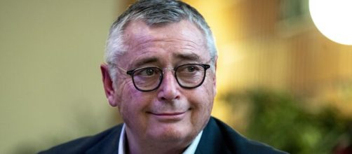 La mujer, hijos y amigos de Michael Robinson, destrozados por su muerte