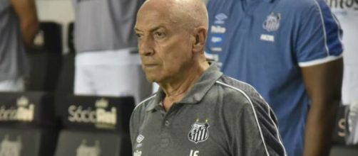 Treinador ainda n&atilde;o se manifestou (arquivo Blasting News).