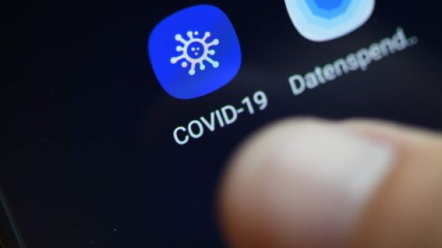 Coronavirus : Edouard Philippe joue l'apaisement dans le d&eacute;bat autour de StopCovid.