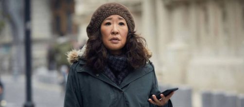 Eve &eacute; interpretada pela atriz Sandra Oh. (Reprodu&ccedil;&atilde;o/AMC/BBC)