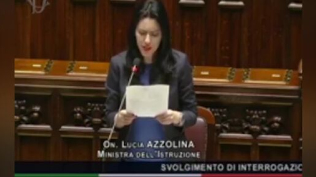 Azzolina: concorsi scuola straordinario, ordinario per ruolo e abilitazione.