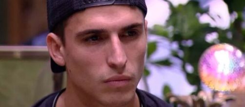 Ex-BBB20, Felipe Prior &eacute; acusado de ter estuprado duas meninas e ter tentado em uma outra. Cr&eacute;ditos: https://revistaforum.com.br/