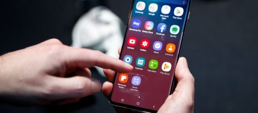 Por conta da pandemia de coronav&iacute;rus, celulares ser&atilde;o rastreados. (Arquivo Blasting News)