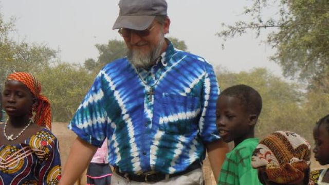 Rapito sacerdote italiano in Niger - Cultura a Colori - culturaacolori.it