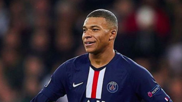 PSG champion 2019-2020. (Credit : Instagram/k.mbappe)